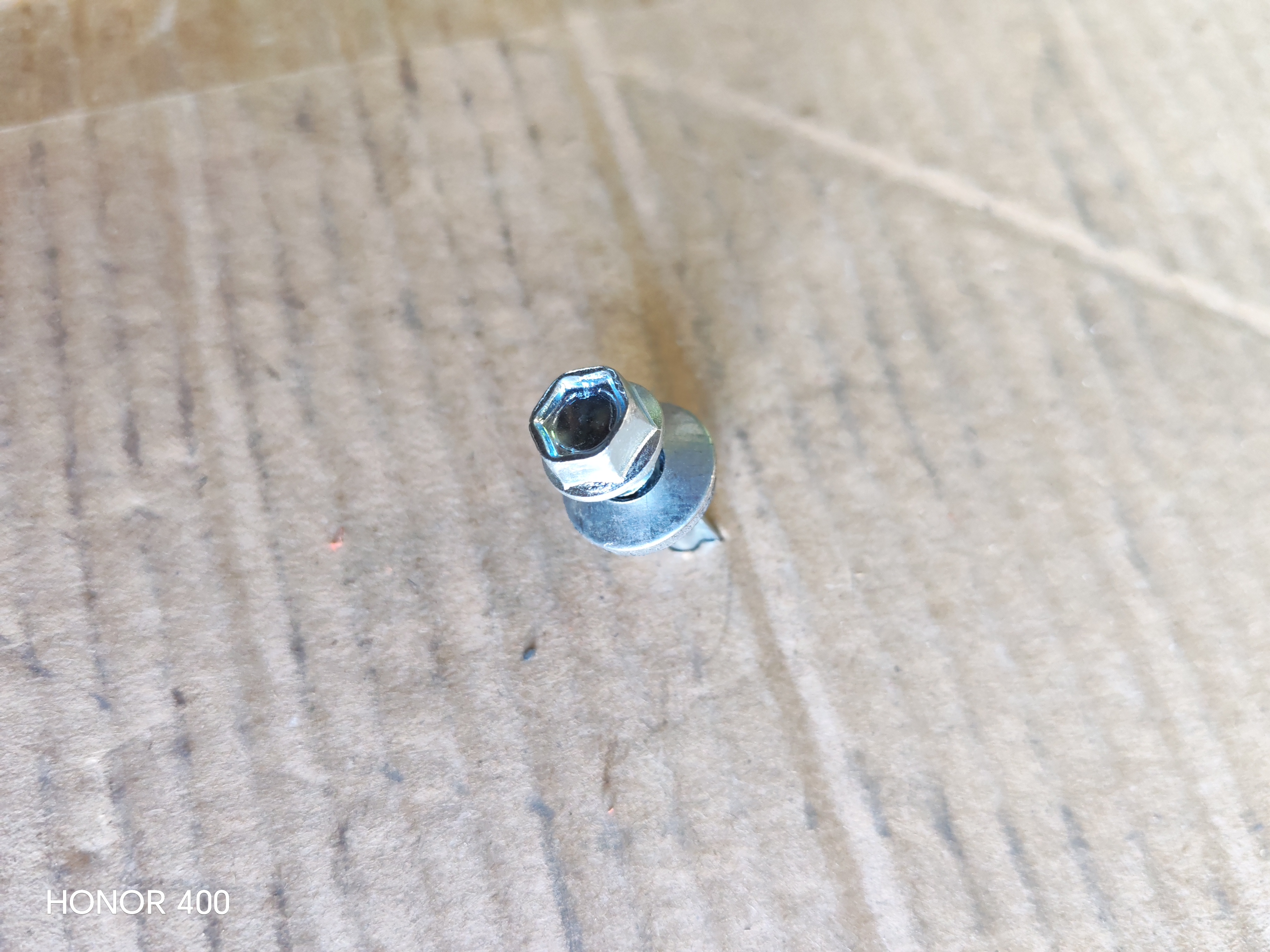 14 x 1" Hex Washer Head Self Drilling with rubber washer