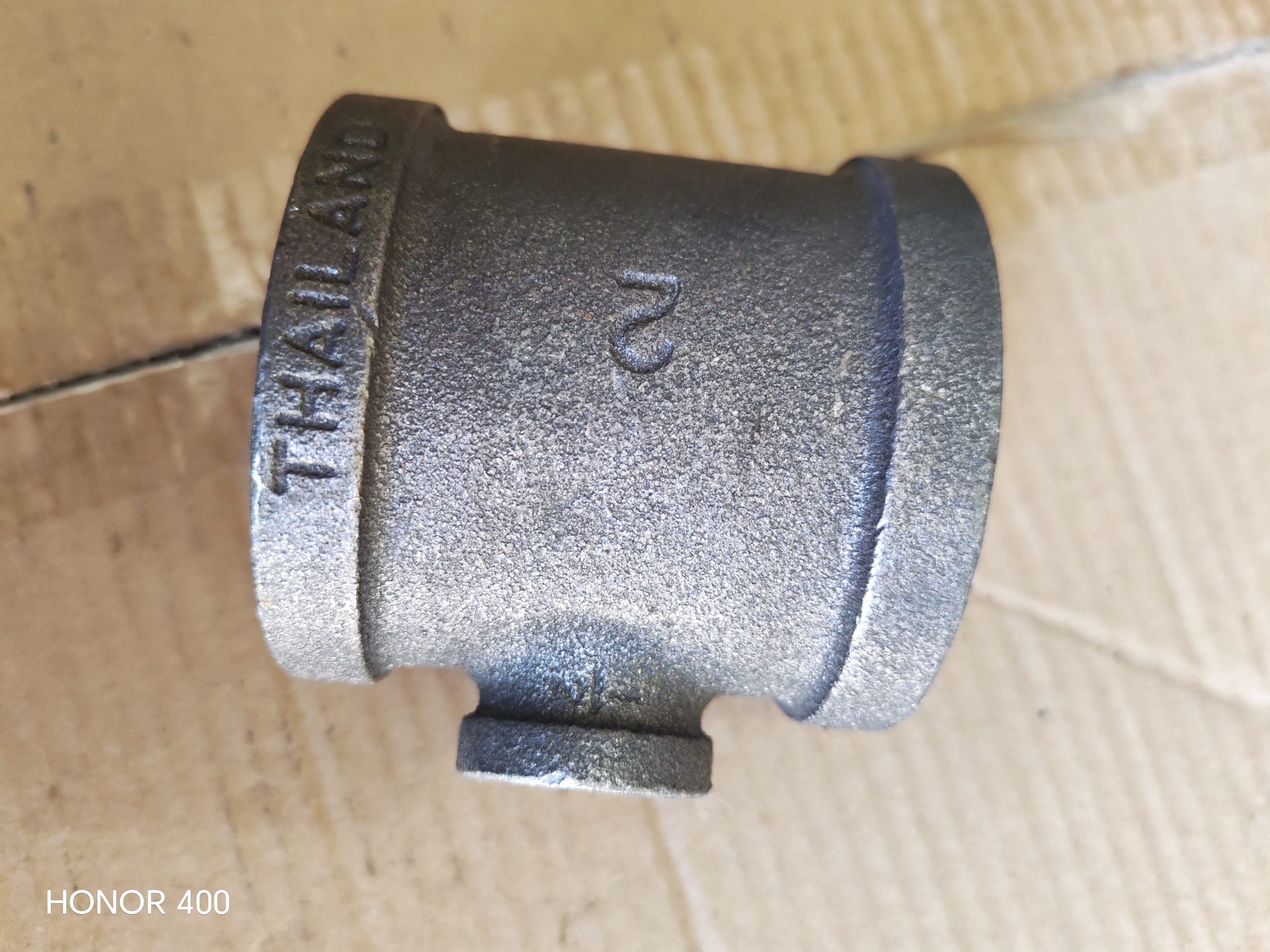 TEE THREADED BLACK  2 '-1/2 '-2 '