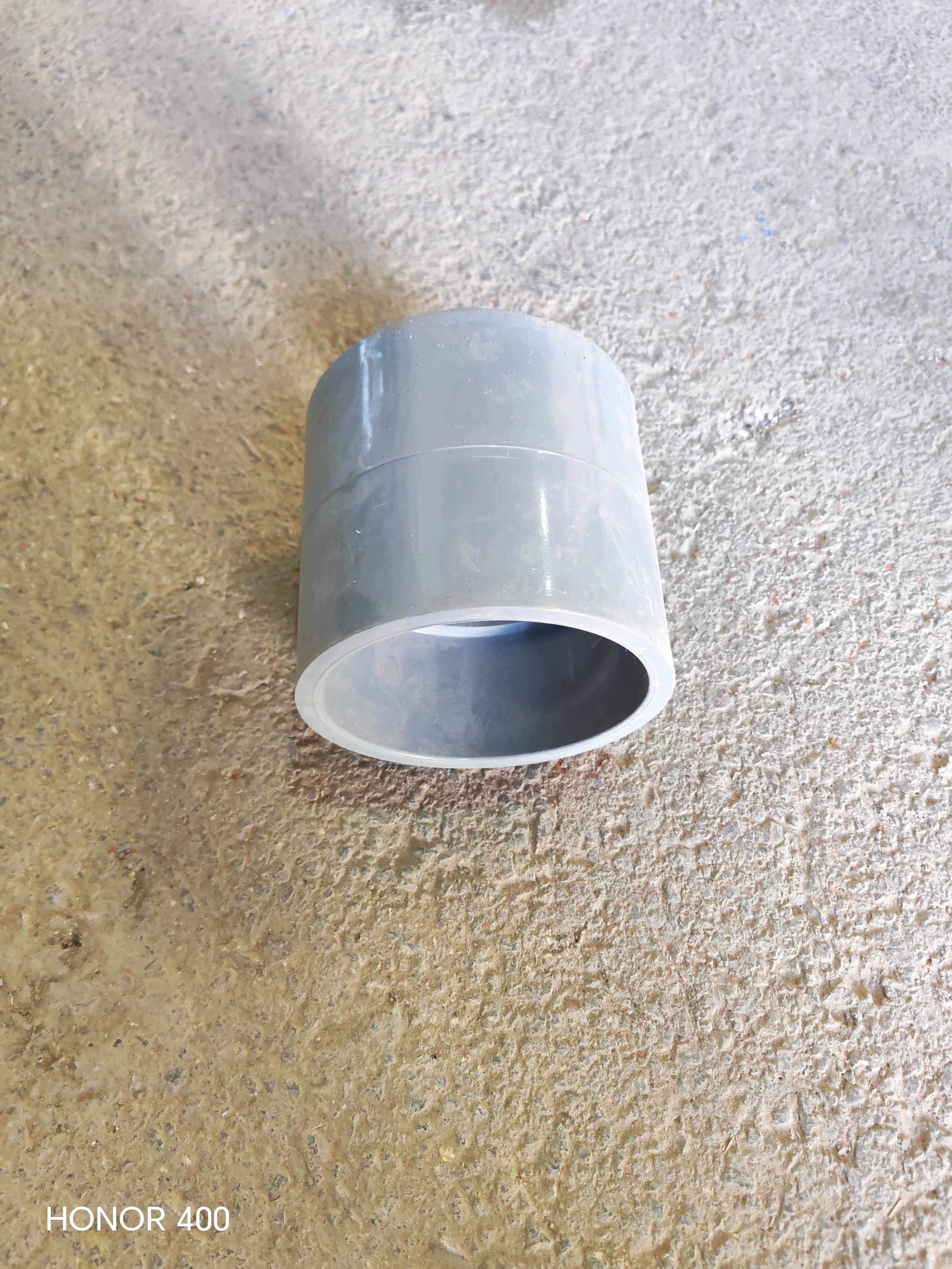 CPVC COUPLING 4"