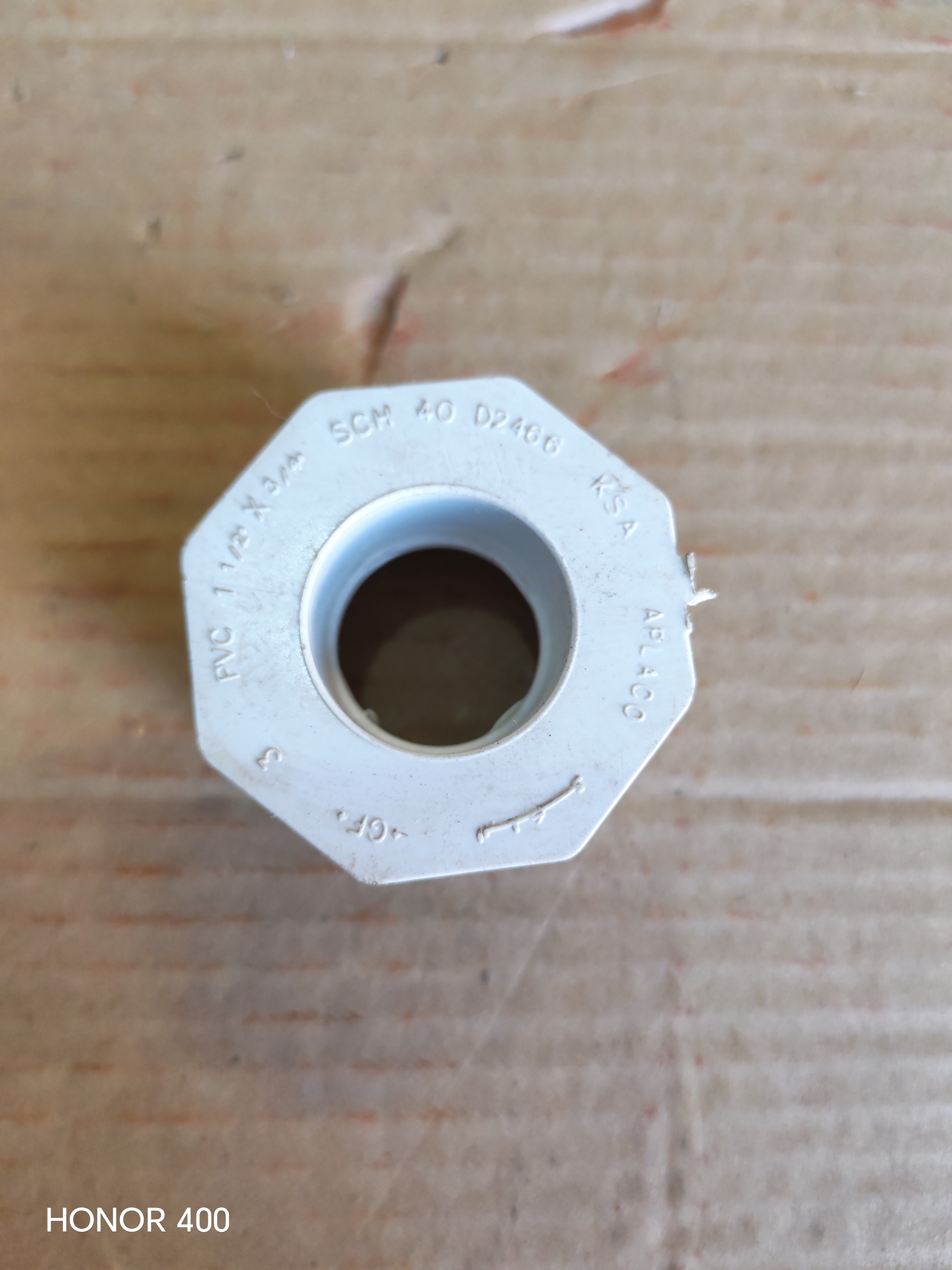 REDUCER PVC 11/2''X3/4''