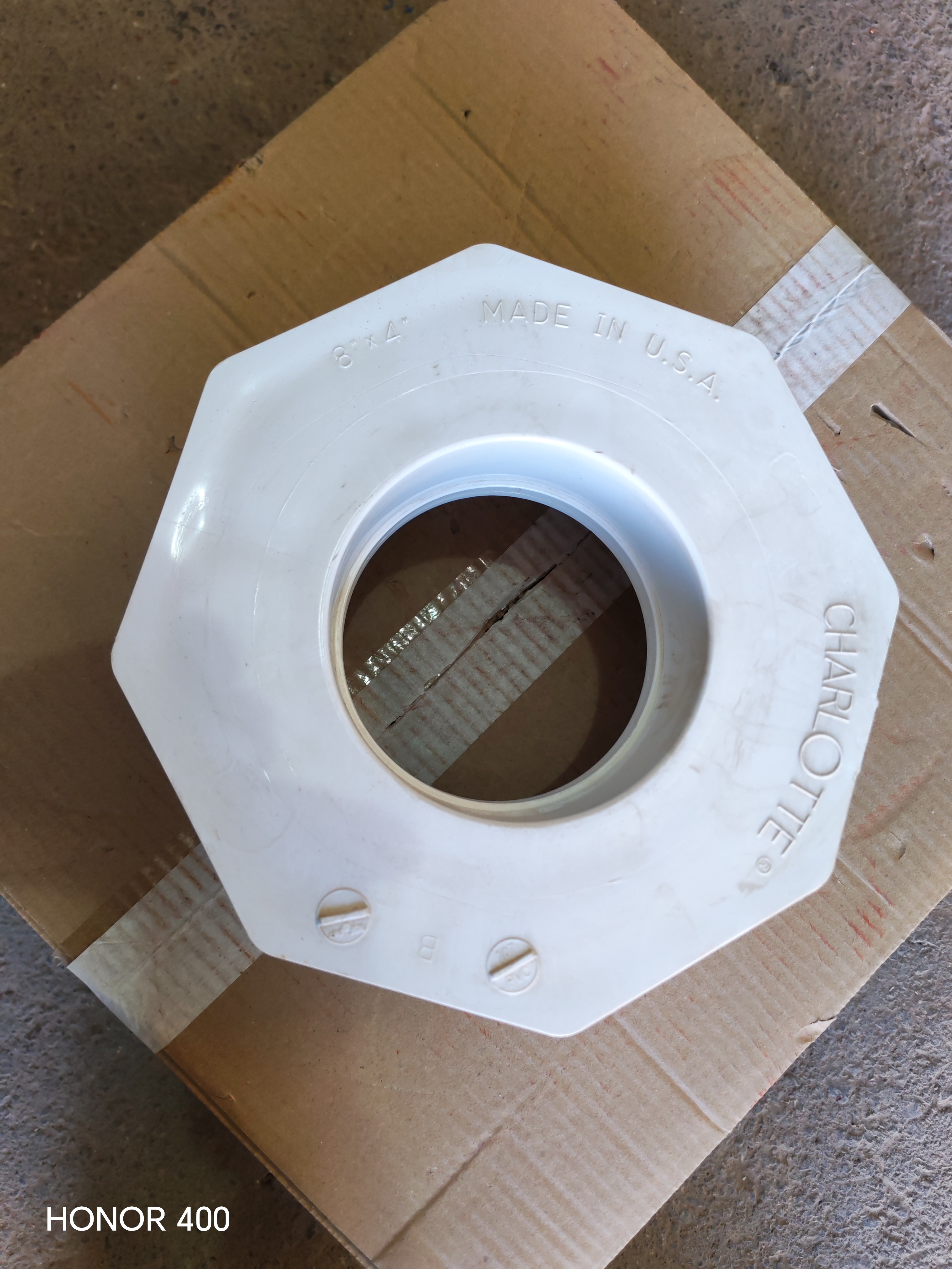 REDUCER PVC 8''X4''