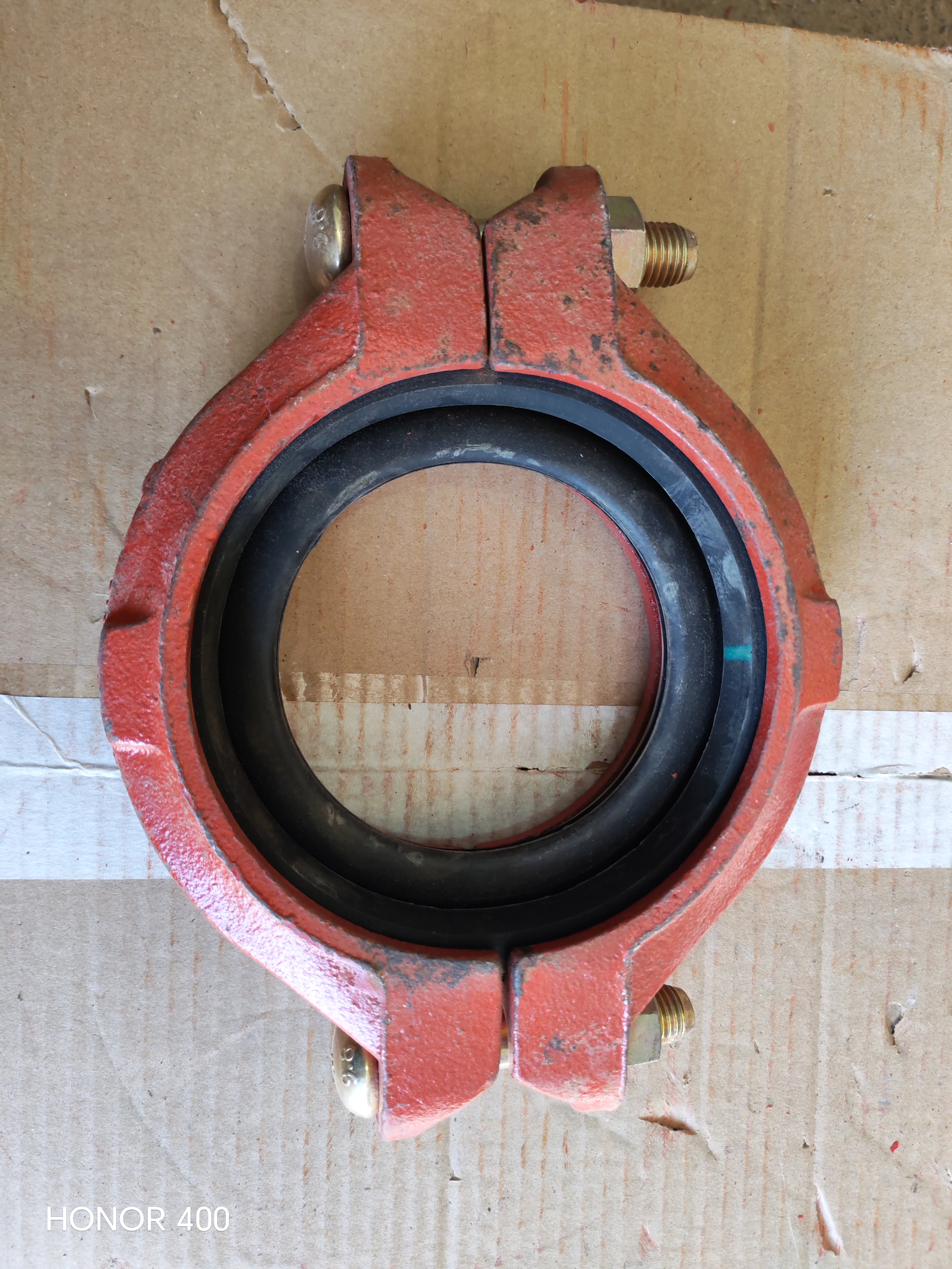 REDUCTION COUPLING 5''X4'''(140X114MM)