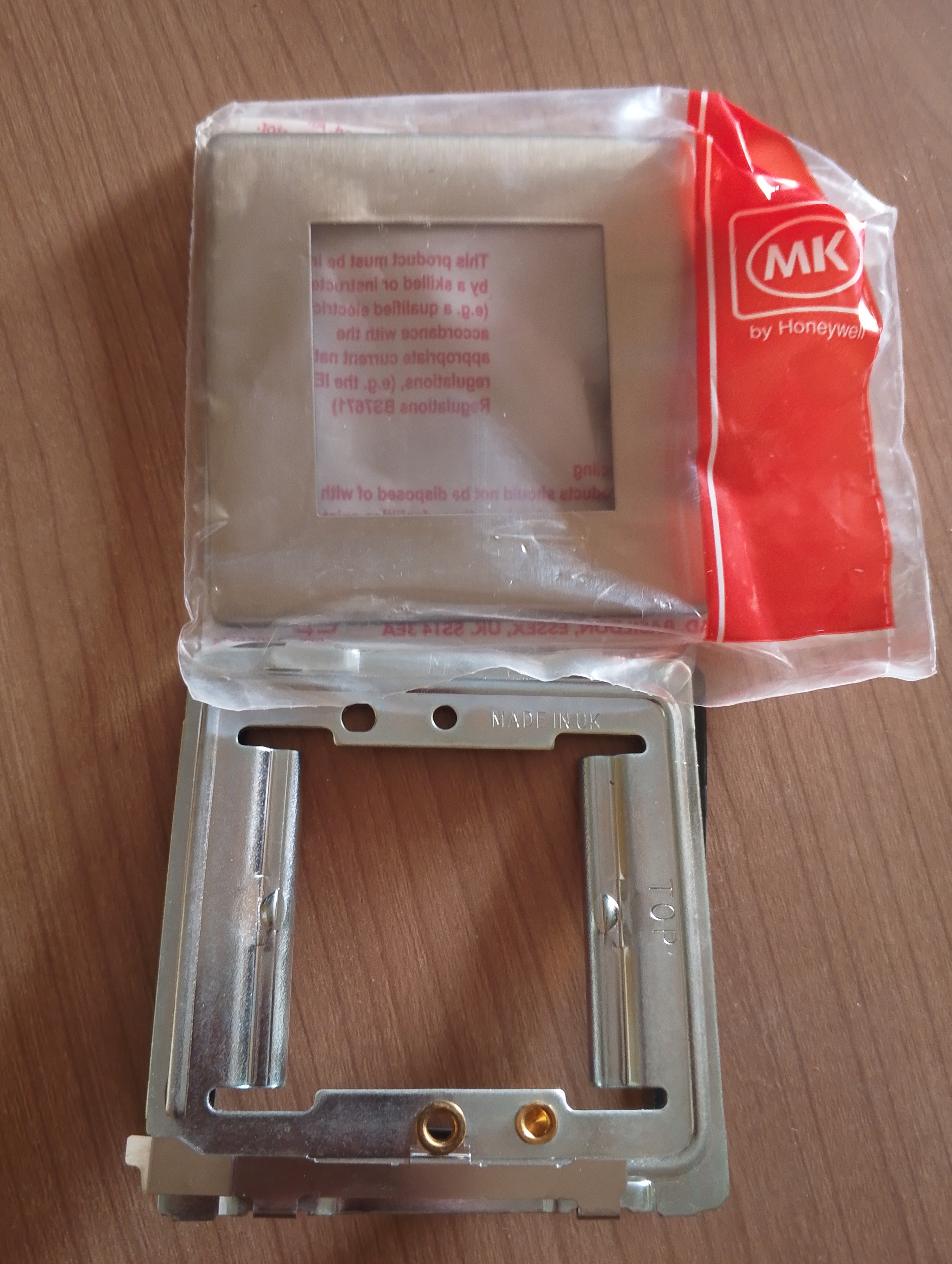 2M EURO DATACOM FRONTPLATE (10K24182 LBS)