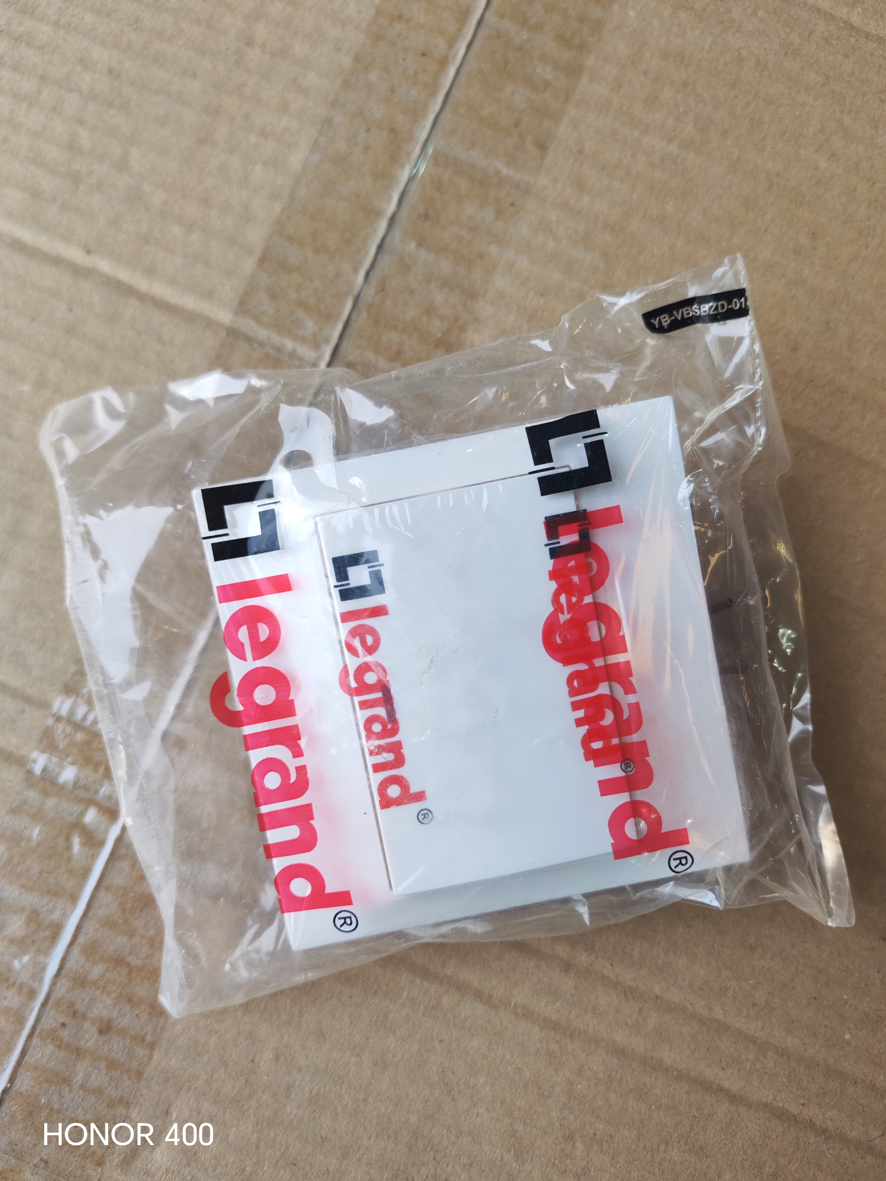 (158713)[LEG.617670] 1G 20A DP SWITCH + NEON WH