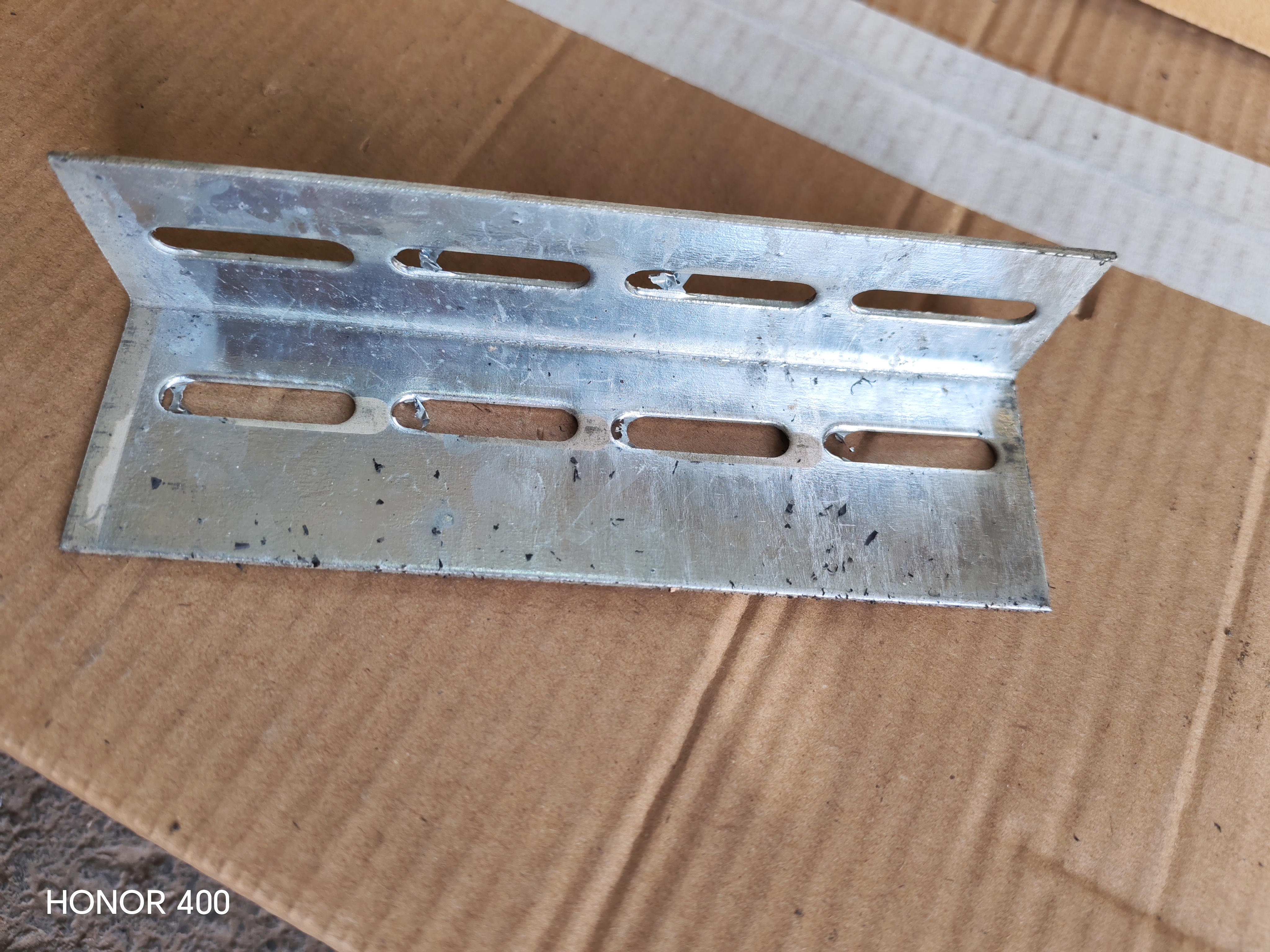 Angle Coupler 60mm Height C/Tray